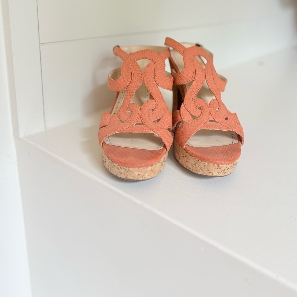 Adrienne Vittadini orange leather wedge size 9 Platform Cork Wedge Sandal - Picture 4 of 13